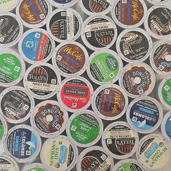 BULK OF 39 COUNT Keurig K-Cup Variety Collection Bold Roast Coffee - Picture 1 of 10